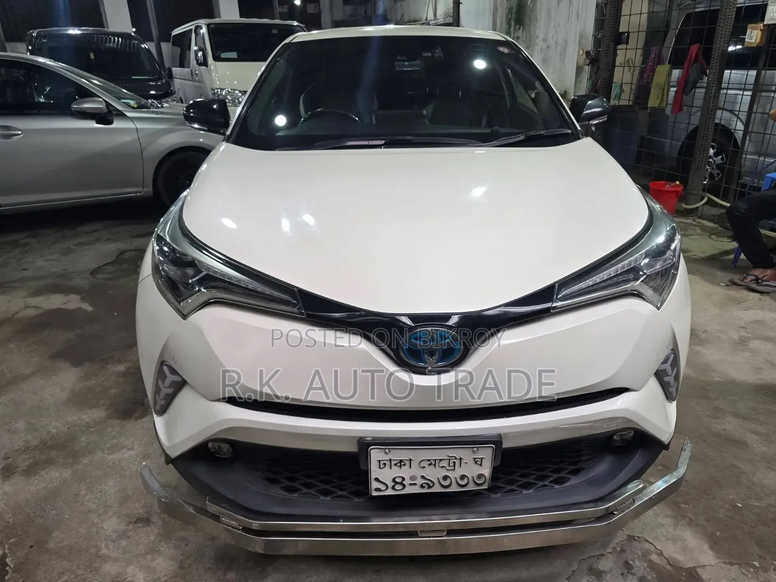 টয়োটা সি-এইচআর ২০১৯ পার্ল