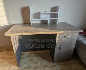 Table. Table for Sale With Decorative Shelf Great Condition