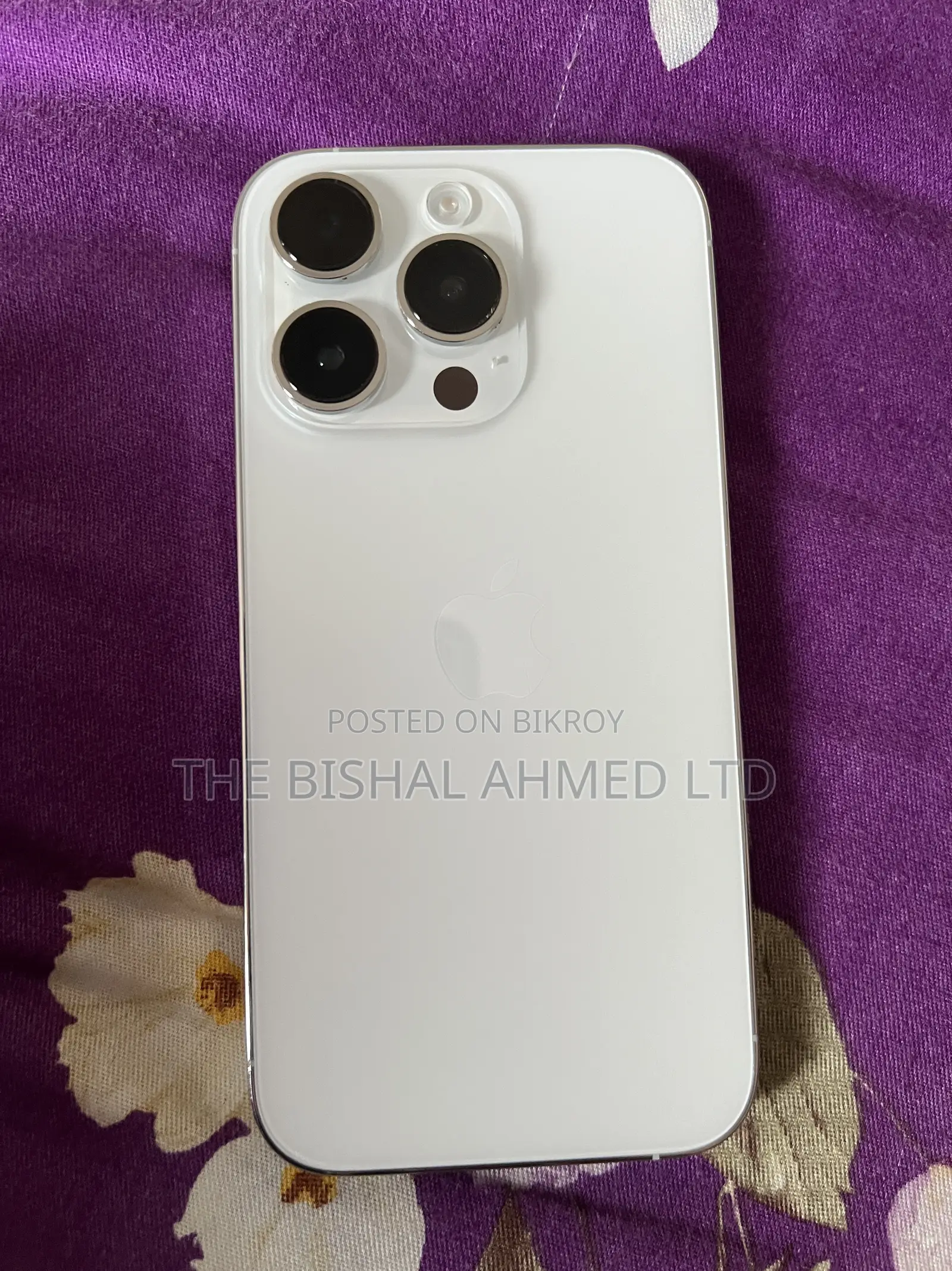 অ্যাপল আইফোন ১৪ প্রো ১২৮ জিবি সাদা