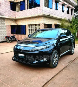 Toyota Harrier 2.5 Hybrid 4WD 2014 Black