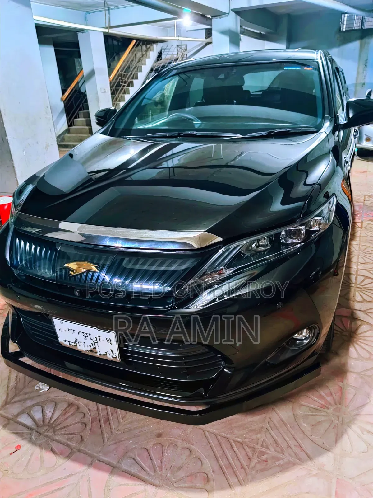 Toyota Harrier 2.5 Hybrid 4WD 2014 Black