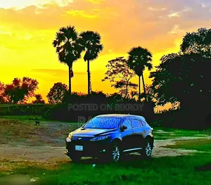 Toyota Harrier 2.5 Hybrid 4WD 2014 Black