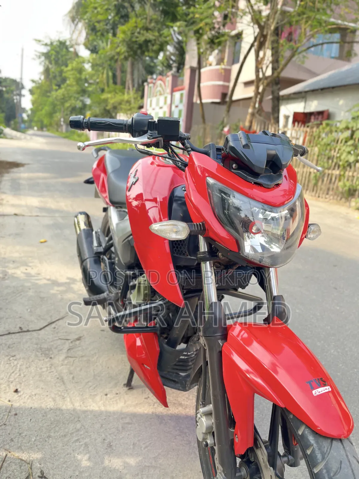 TVS Apache RTR 160 4V 2019 Red