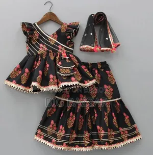A Great Combination of Style and Comfort – Baby Linen Dress