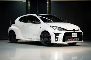 Toyota Yaris 2020 Pearl