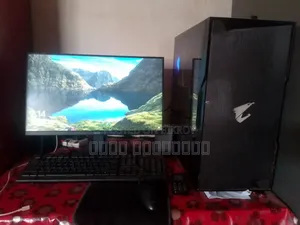 Desktop Computer Gigabyte 16GB Intel Core I9 SSD 700GB