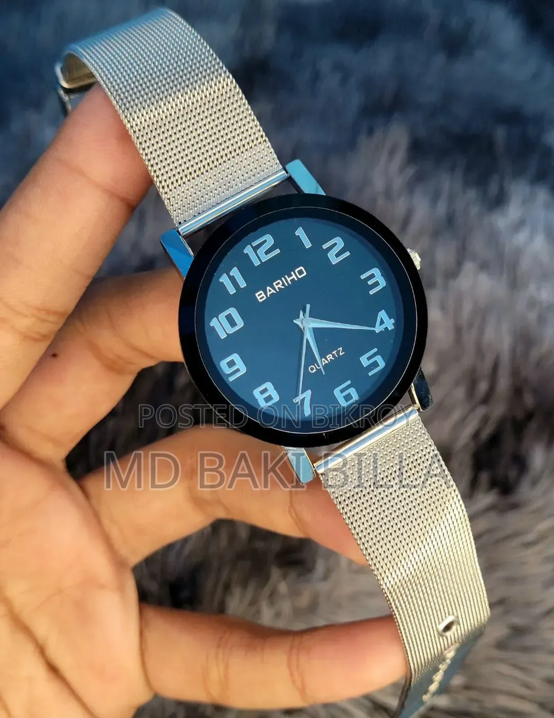 Stylish - Modern Vibe - Easily Usable - Analog Stylish Elegant Watch