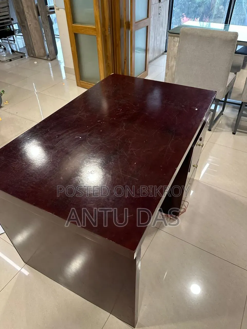Reading Table