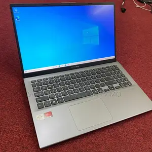 Laptop ASUS 8GB Intel SSD 512GB