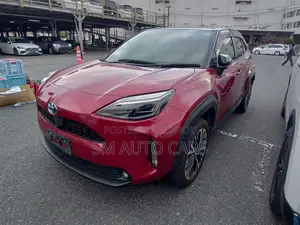 Toyota Yaris Cross 1.5 Hybrid FWD 2021 Red