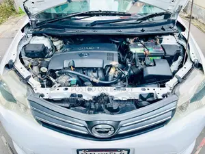 Toyota Axio 2013 White