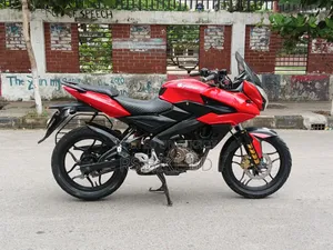 Bajaj 2016 Red