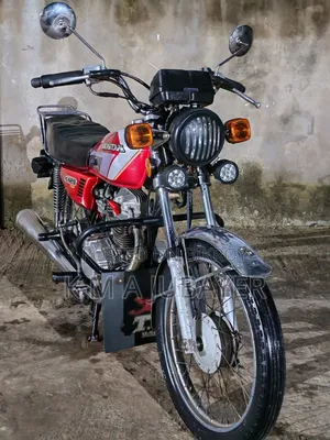 Honda 2000 Red