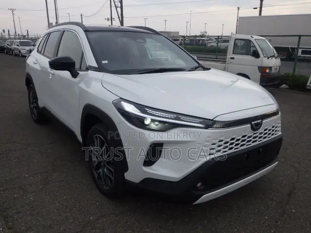 Toyota Corolla Cross ২০২৬ হোয়াইট