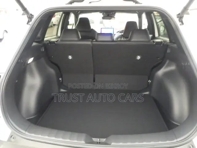 Toyota Corolla Cross ২০২৬ হোয়াইট