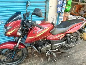 Bajaj Pulsar 150 2011 Red