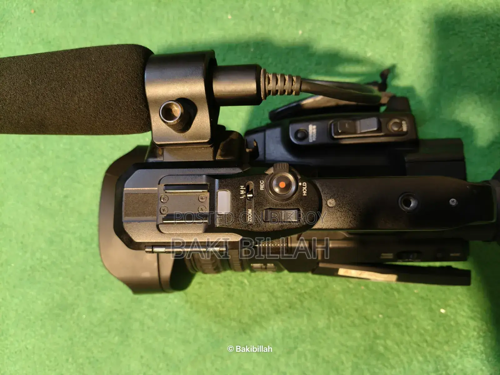 JVC Gy-Hm170u Professional Camcorder