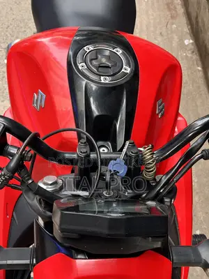 Suzuki Gixxer Fi ABS 2023 Red