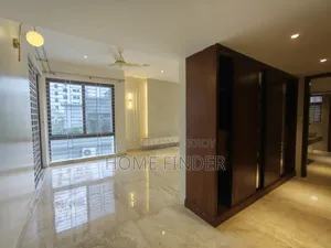 4-bedroom Apartment in Gulshan for Rent