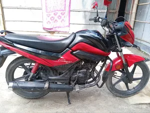 হিরো স্প্লেন্ডার আইস্মার্ট ২০১৮ রেড