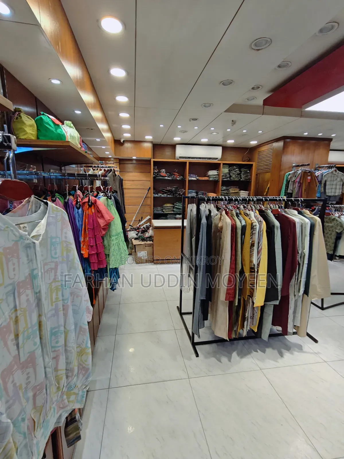 640sqft Commercial Space in Baily Road