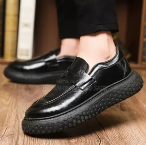 Boot Shoe Imported From China