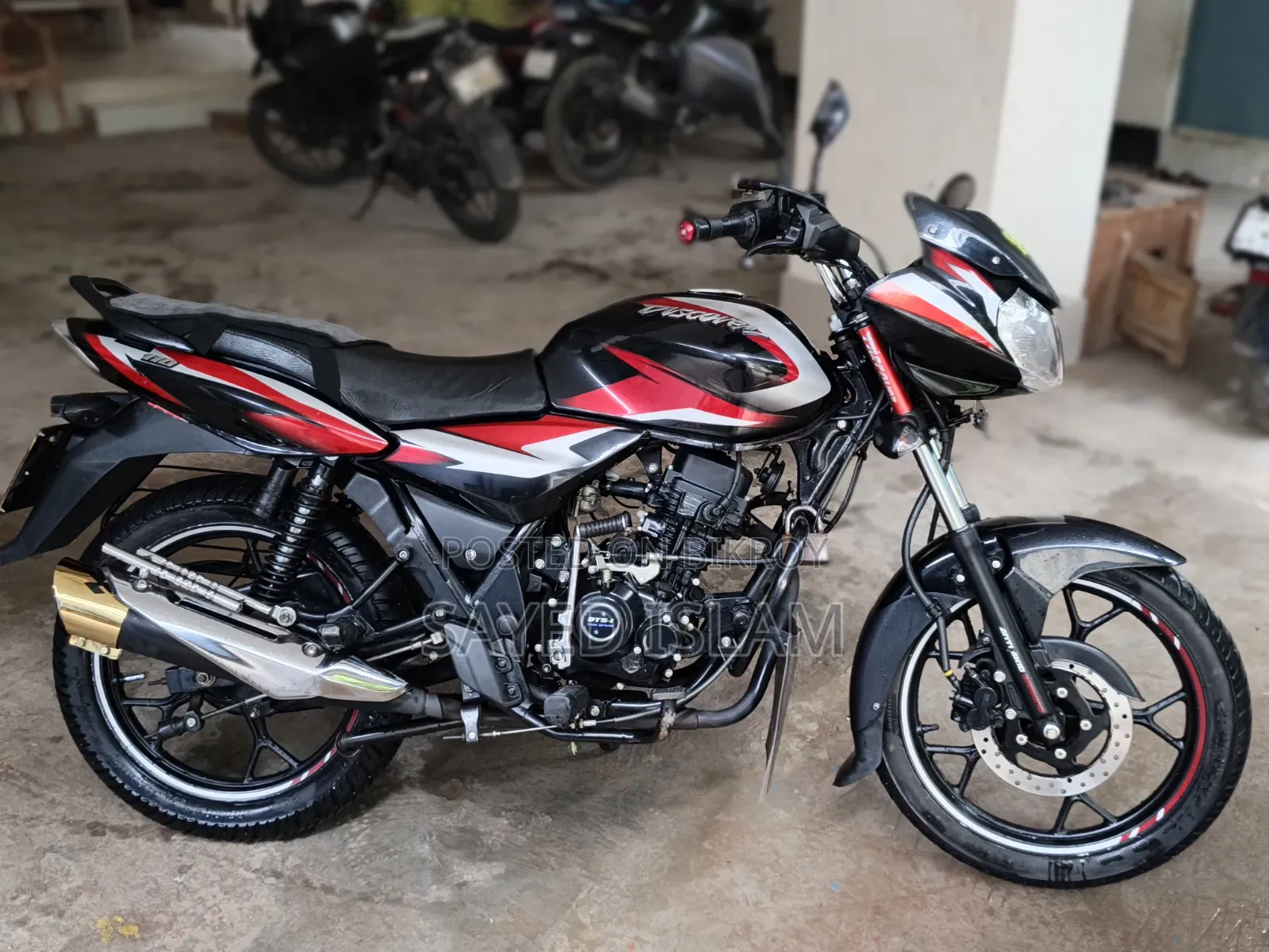 Bajaj Discover 110 2024 Black
