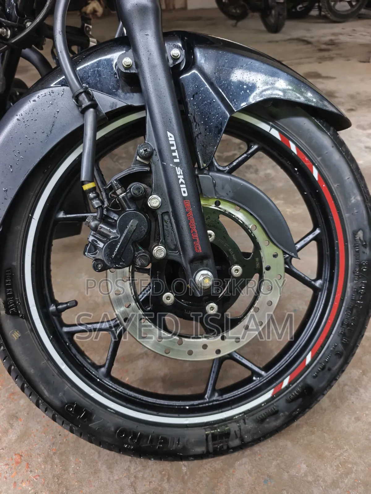 Bajaj Discover 110 2024 Black