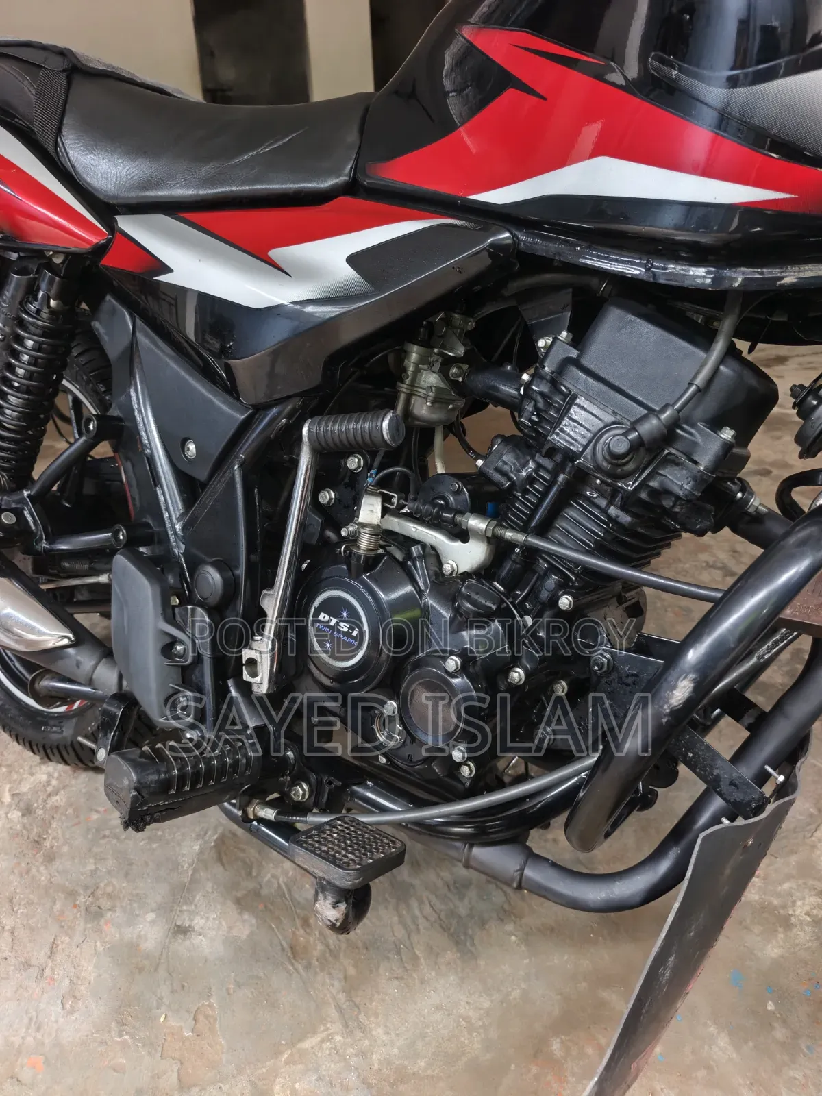 Bajaj Discover 110 2024 Black
