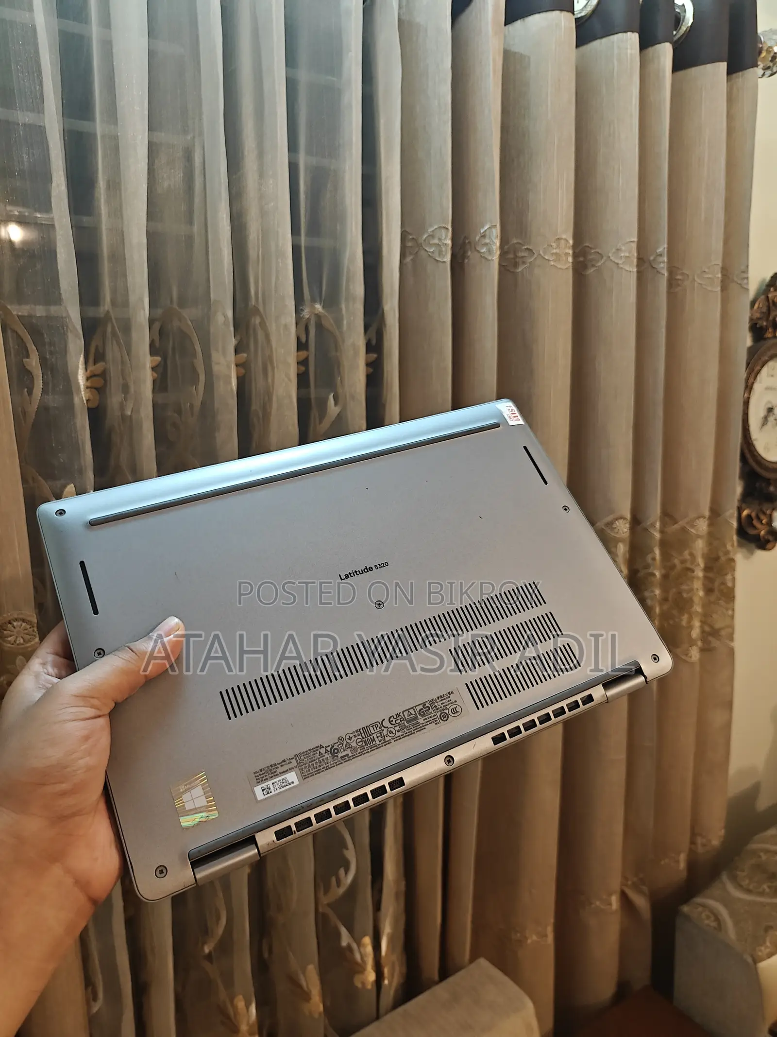 Laptop Dell Latitude 5320 16GB Intel Core I5 SSD 256GB