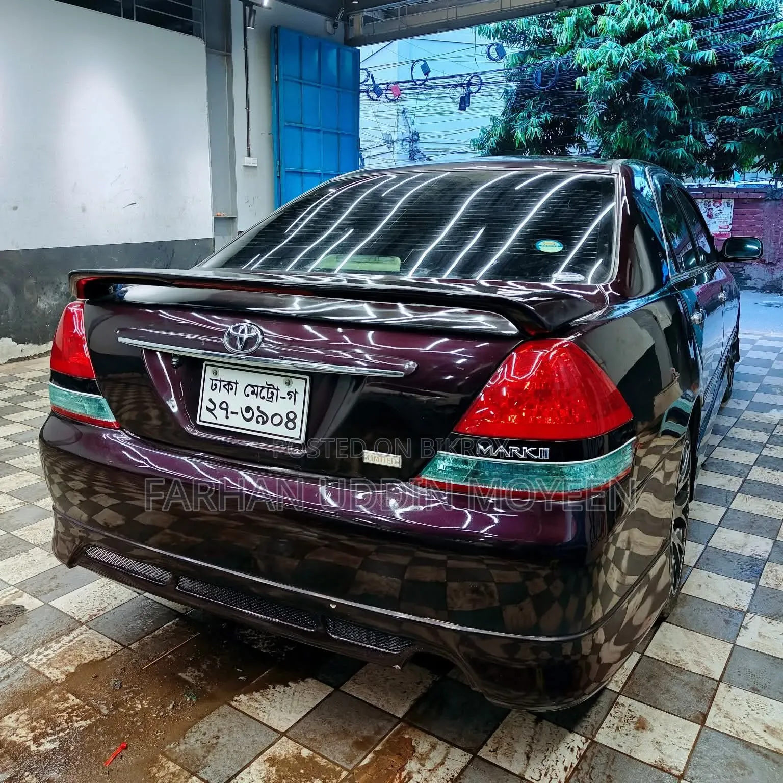 Toyota Mark II 2004 Purple
