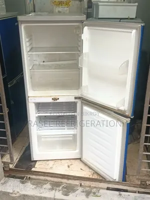 ১৪ সিএফটি রানিং সিঙ্গার ফ্রিজ বিক্রি করা হবে।