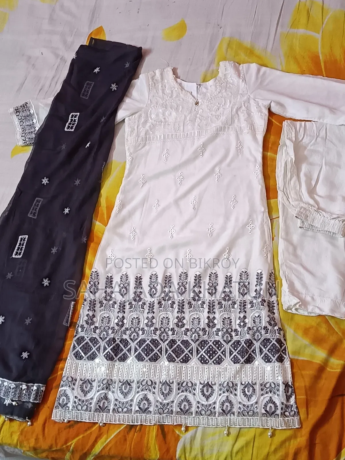Ladies White Embroidered 3 Piece Dress