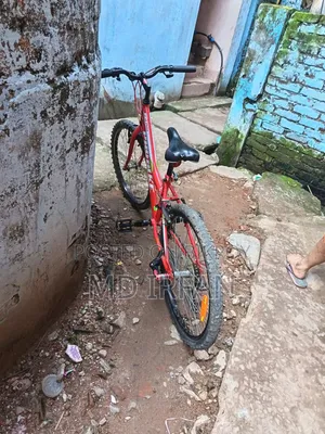 A completely like-new bicycle with no problems