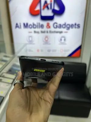 iQOO Z10 128 GB Black