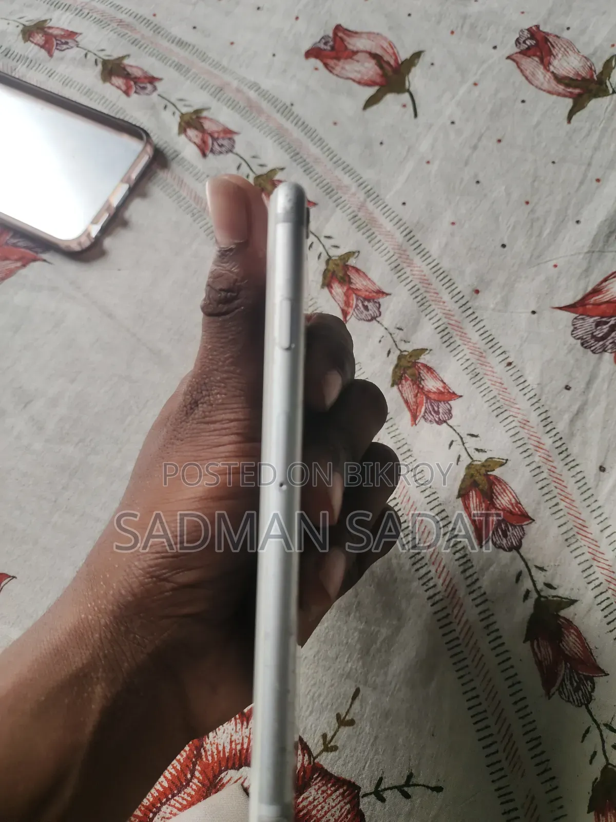 অ্যাপল আইফোন ৬এস ৬৪ জিবি সিলভার