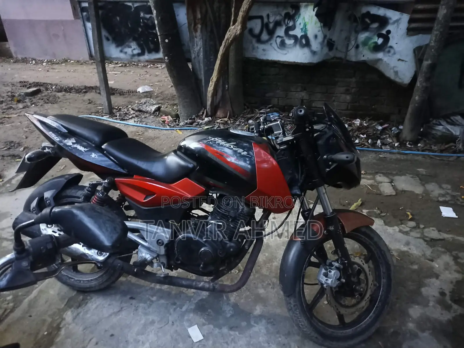 Bajaj Pulsar 150 2009 Red