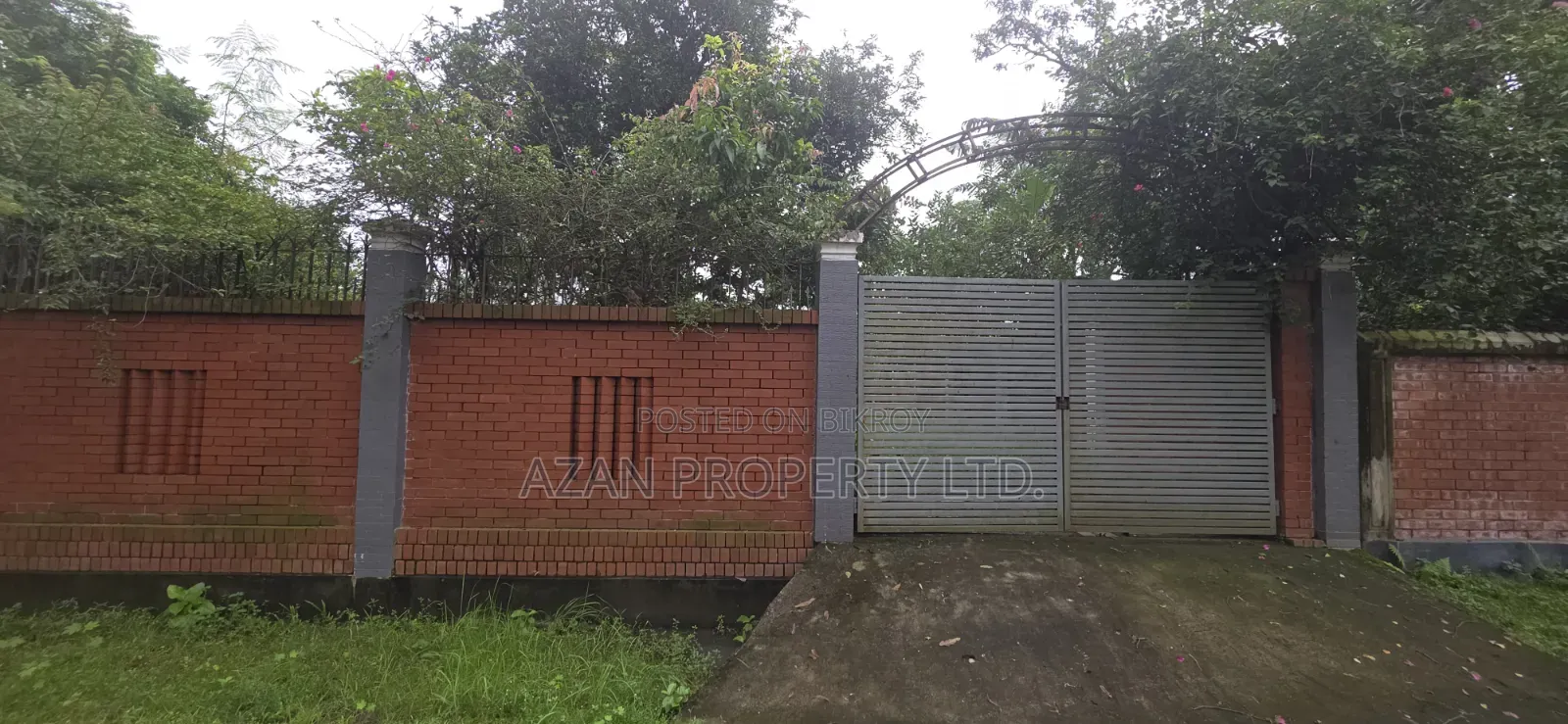 South-facing 5 Katha plot for sale at an affordable price in RAJUK Purbachal