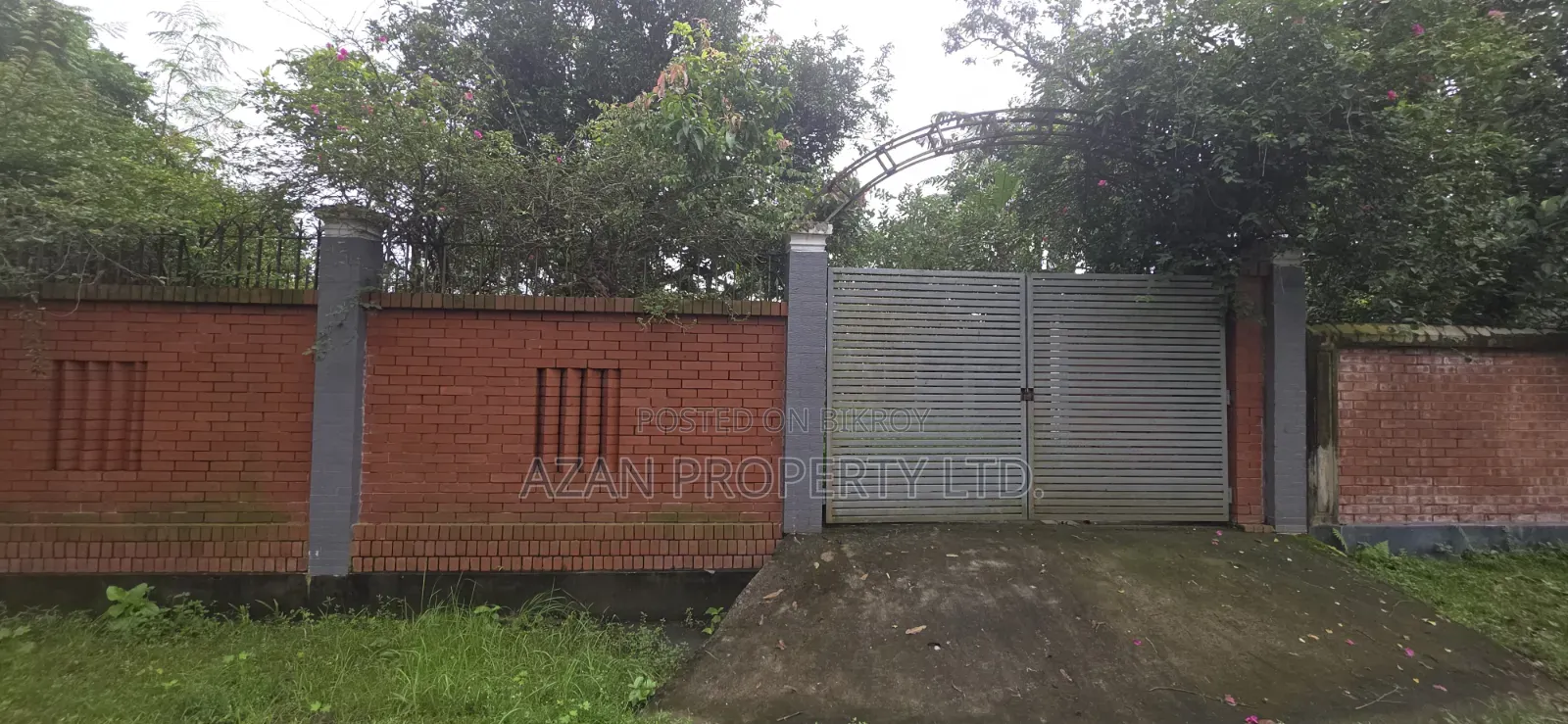 South-facing 5 Katha plot for sale at an affordable price in RAJUK Purbachal