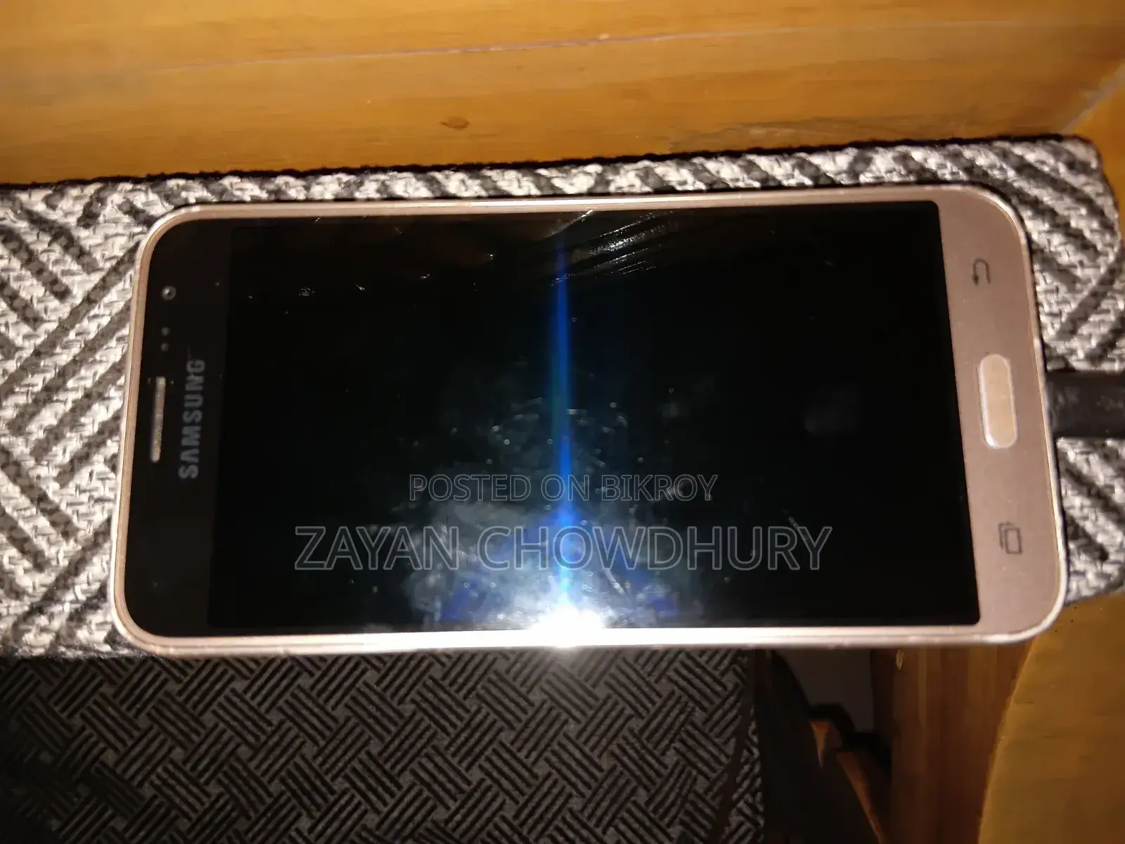 Samsung Galaxy J3 8 GB Rose Gold