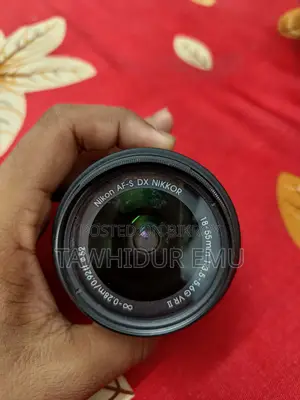 Nikon Nikkor 18-55mm Lens