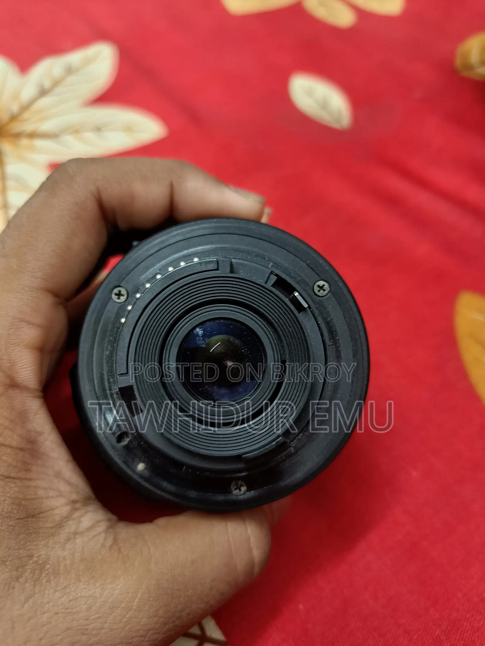 Nikon Nikkor 18-55mm Lens