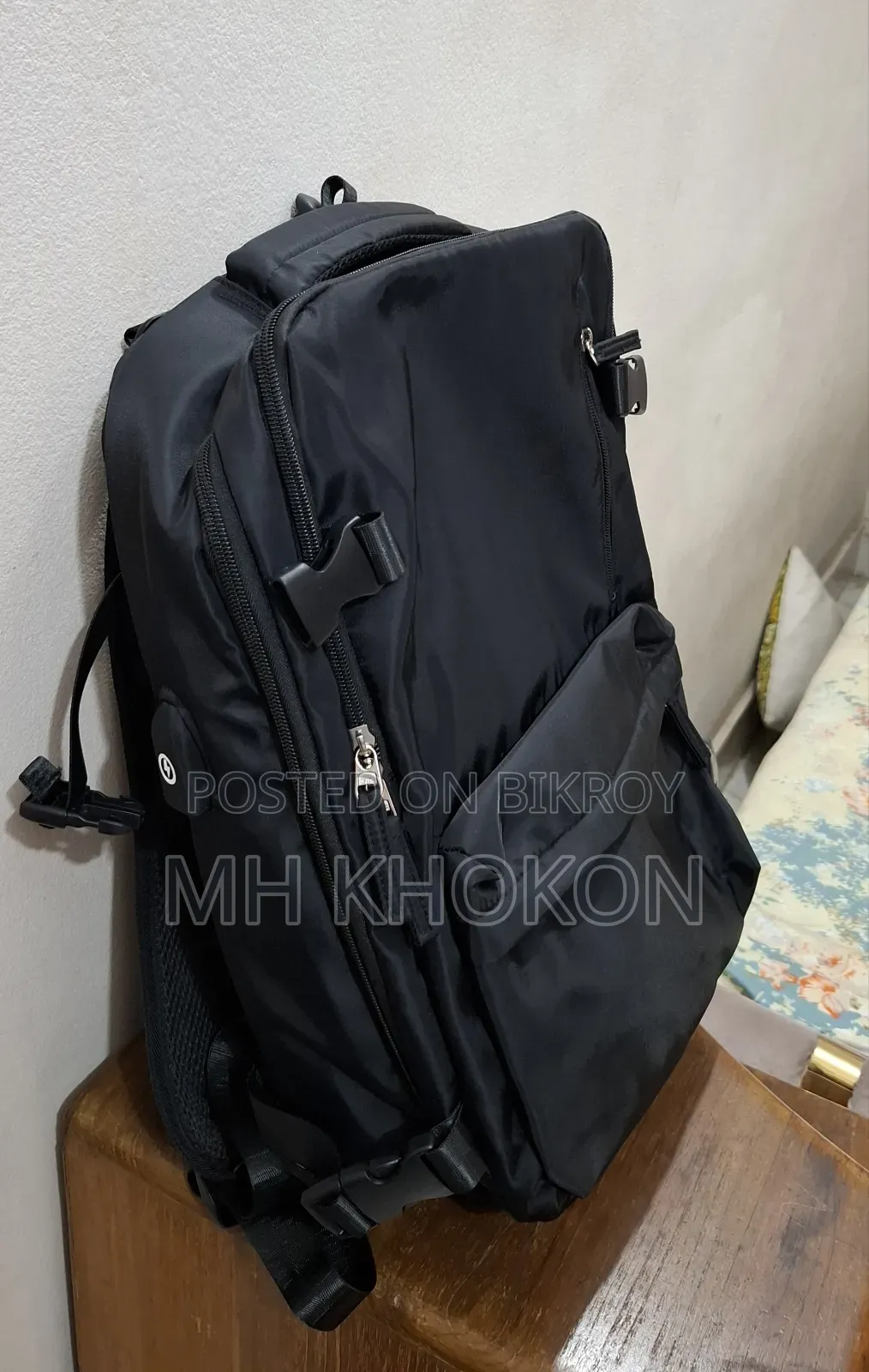 Backpack কা‌ধের ব‌্যাগ