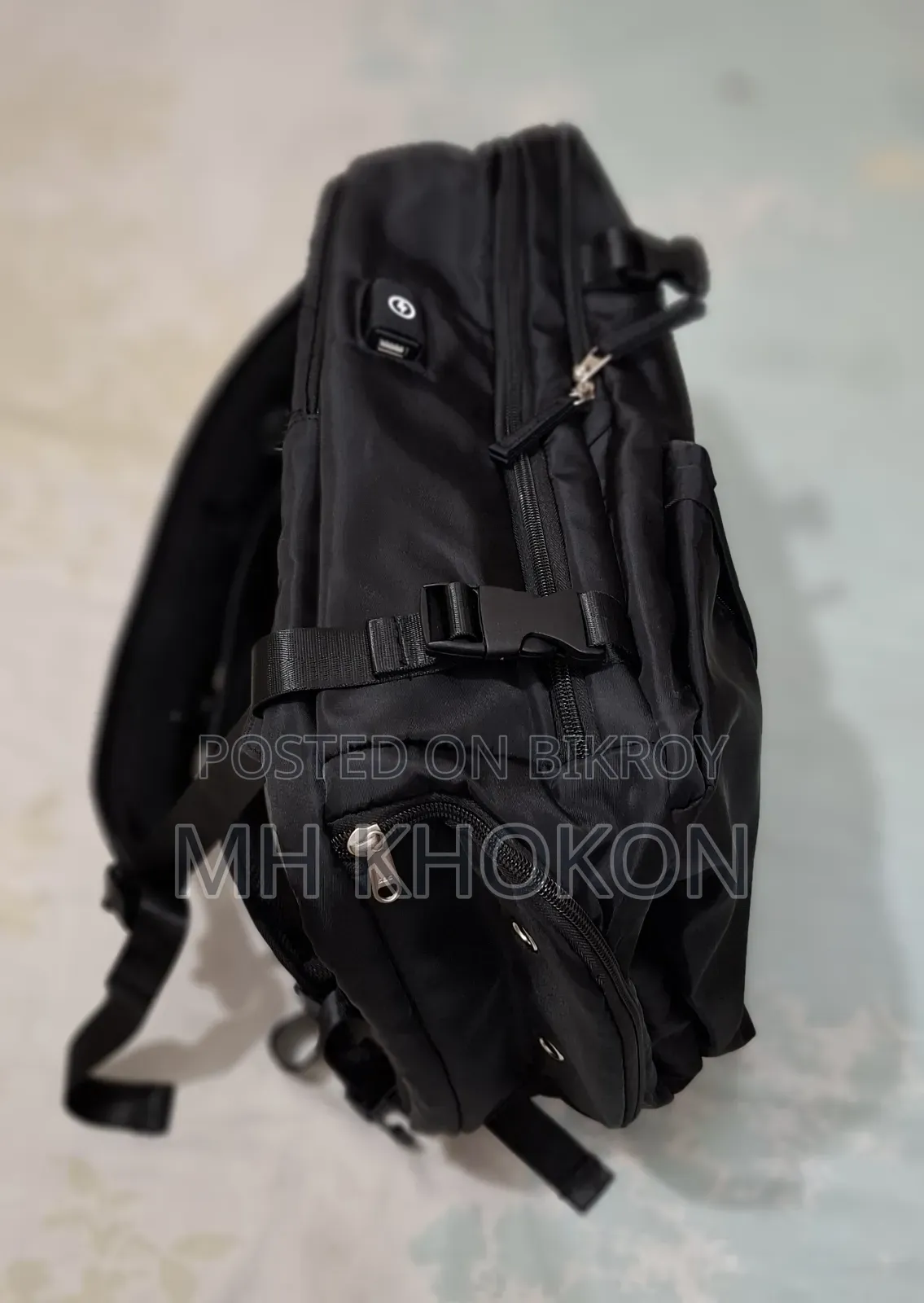 Backpack কা‌ধের ব‌্যাগ