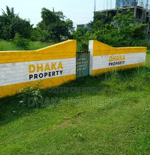 30ft Road 3 Katha Park East at Sector-17/F.