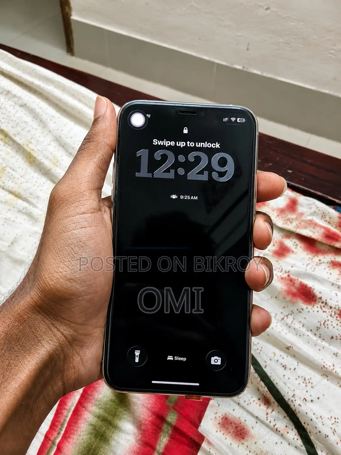 অ্যাপল আইফোন ১১ প্রো ২৫৬ জিবি সিলভার