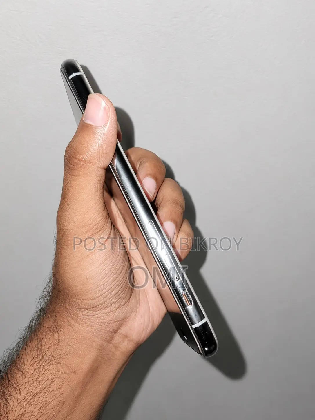 অ্যাপল আইফোন ১১ প্রো ২৫৬ জিবি সিলভার