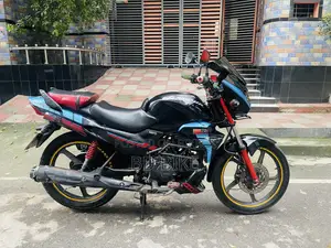 Hero Glamour 2017 Black