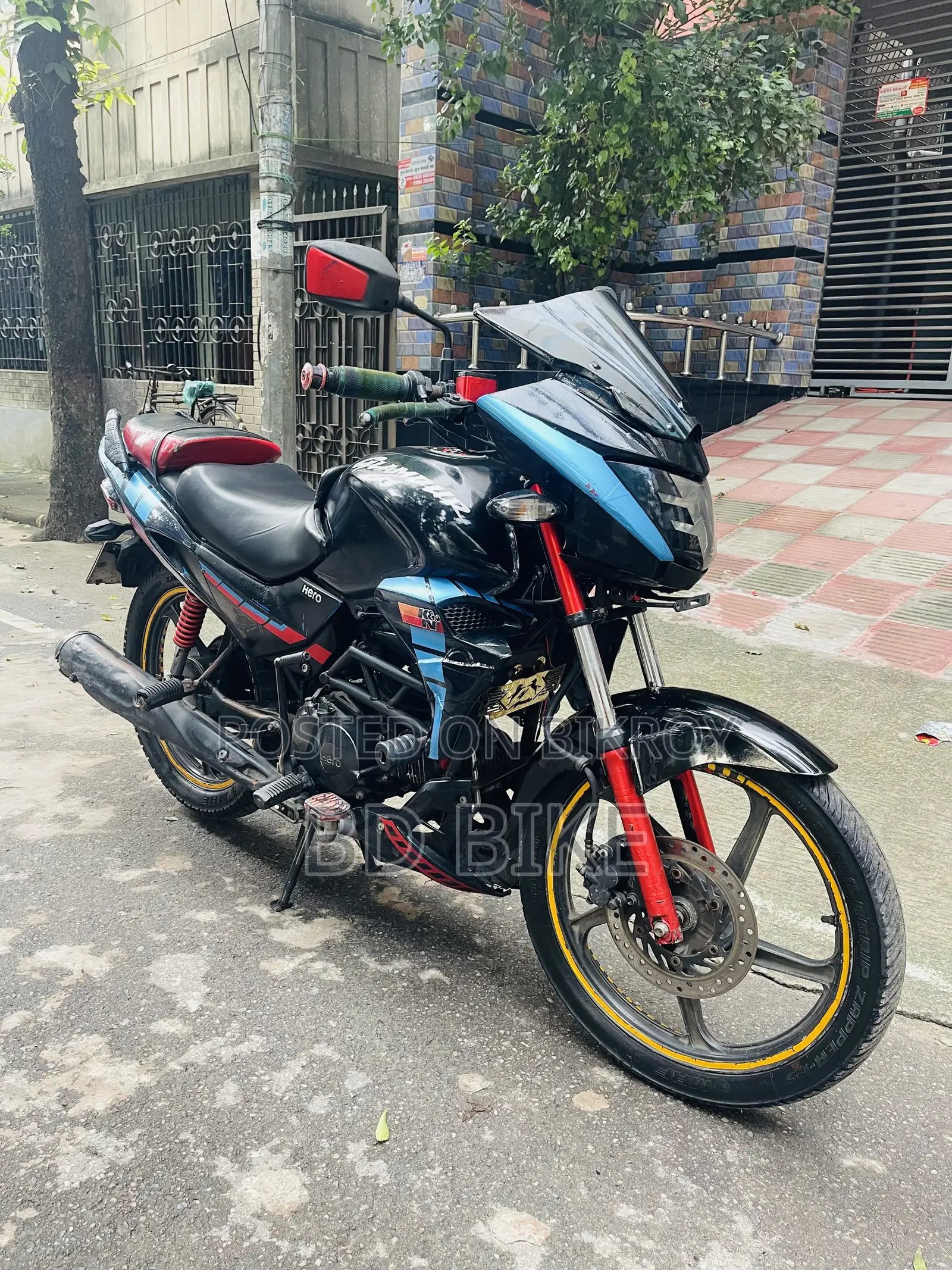 হিরো গ্ল্যামার ২০১৭ ব্ল্যাক