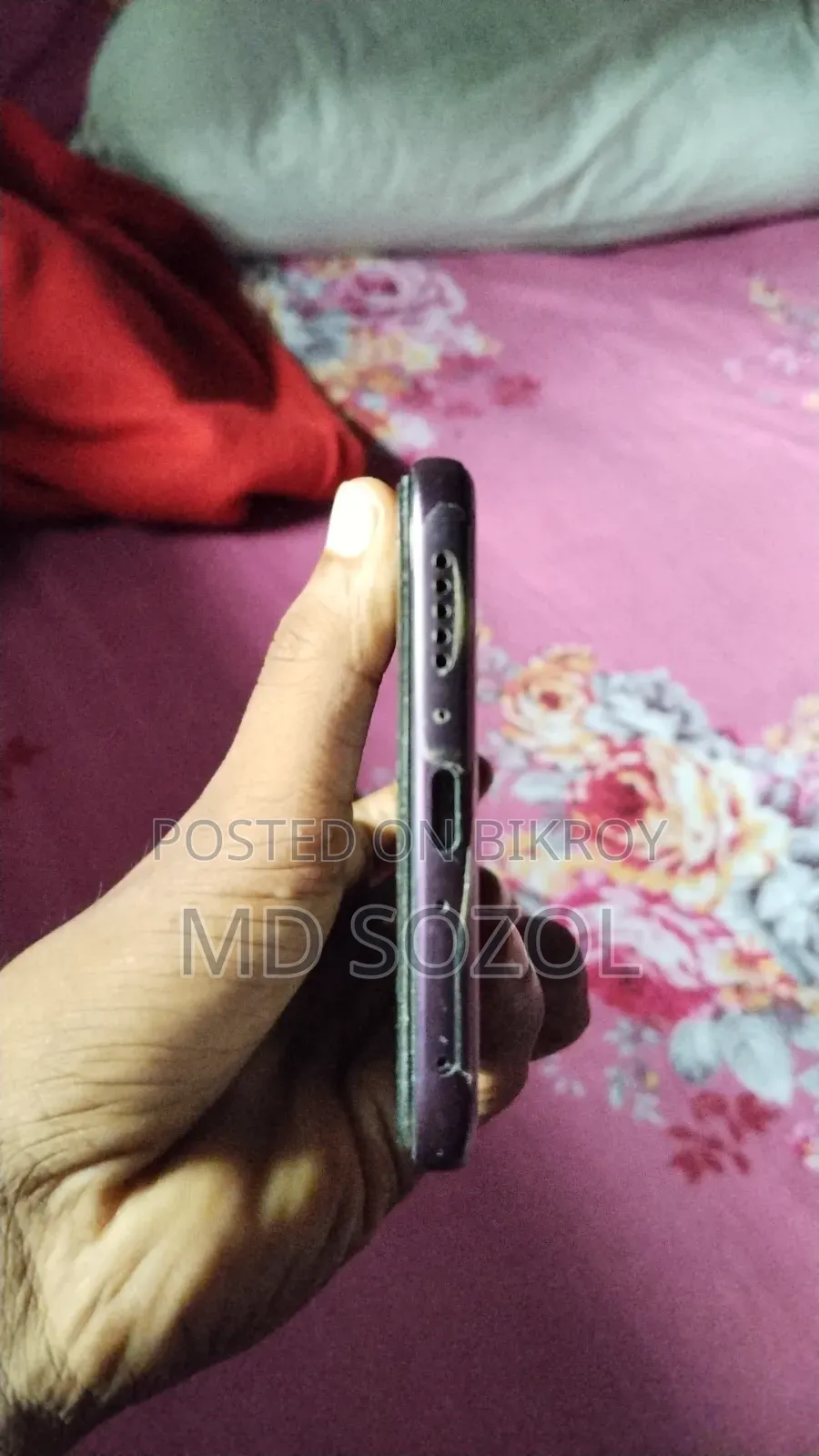 ভিভো ভি৬০ ২৫৬ জিবি লাল